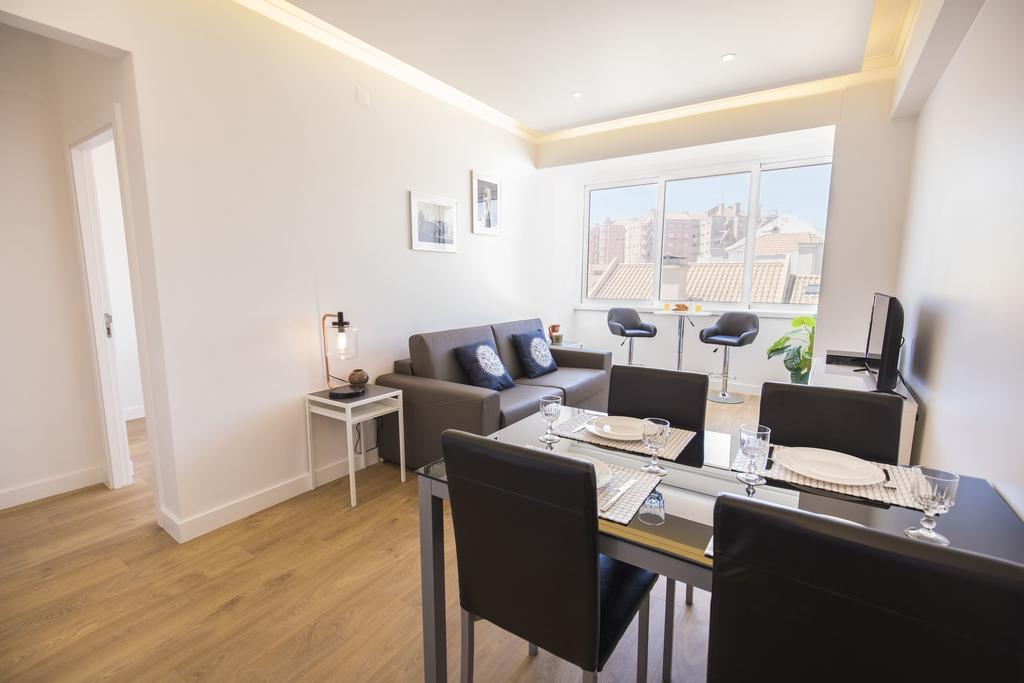 Lovelystay - Light & Comfy Flat Лиссабон Экстерьер фото