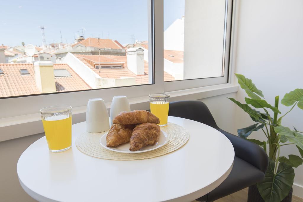 Lovelystay - Light & Comfy Flat Лиссабон Экстерьер фото